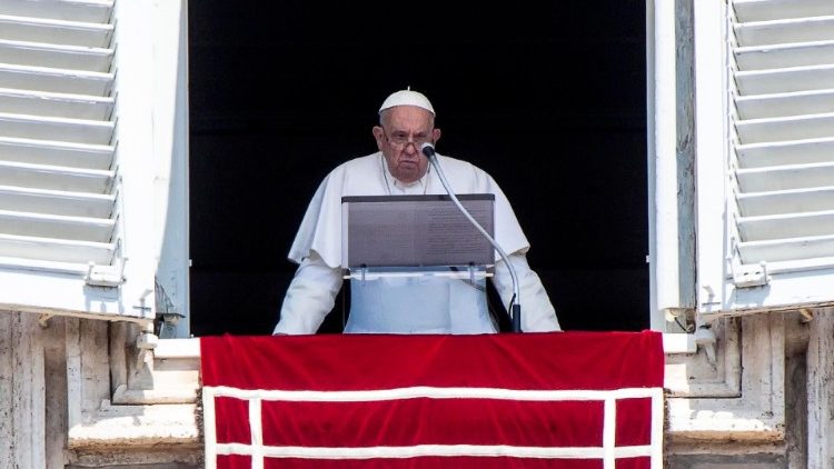 Le Pape François lors de la prière de l'Angélus